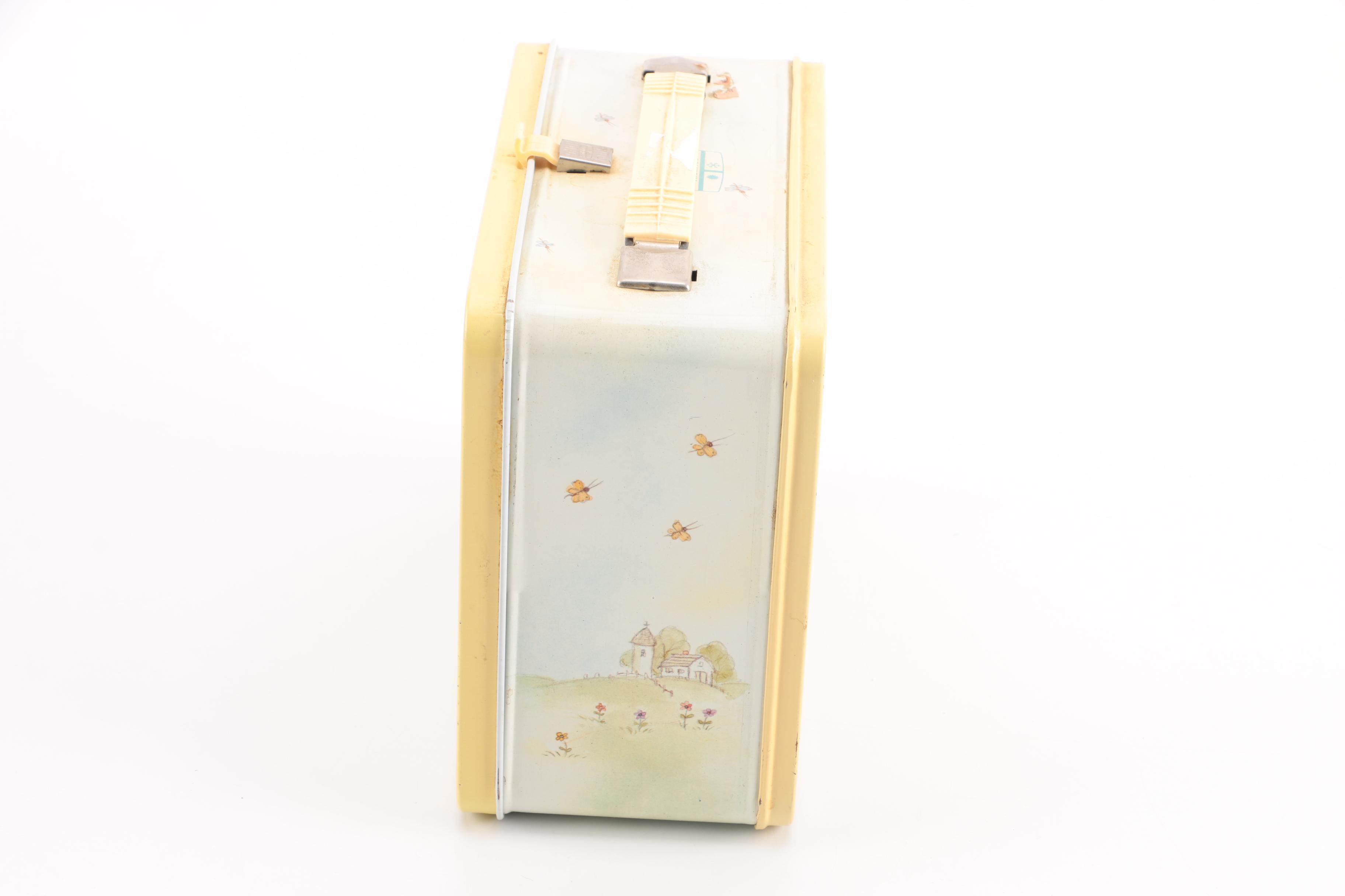 Vintage Hallmark Keepsakes Including Wall Hangings and Greeting Cards