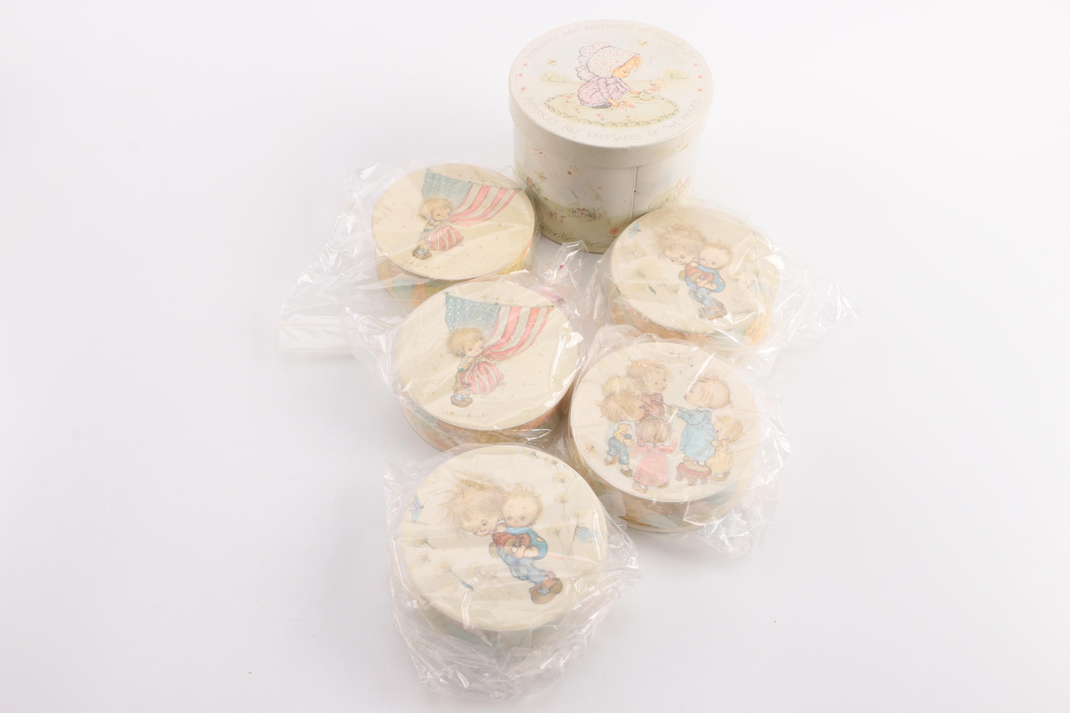 Vintage Hallmark Keepsakes Including Wall Hangings and Greeting Cards