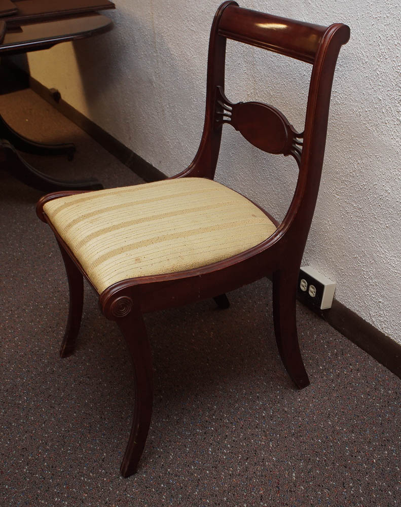 Vintage Federal Style Mahogany Dining Chairs