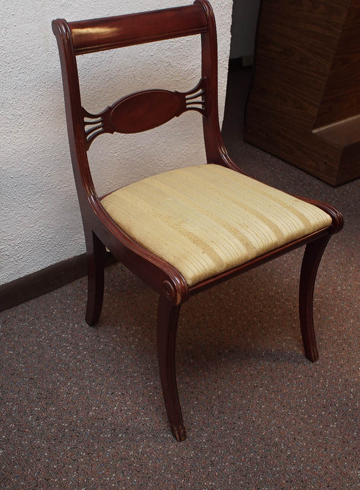 Vintage Federal Style Mahogany Dining Chairs