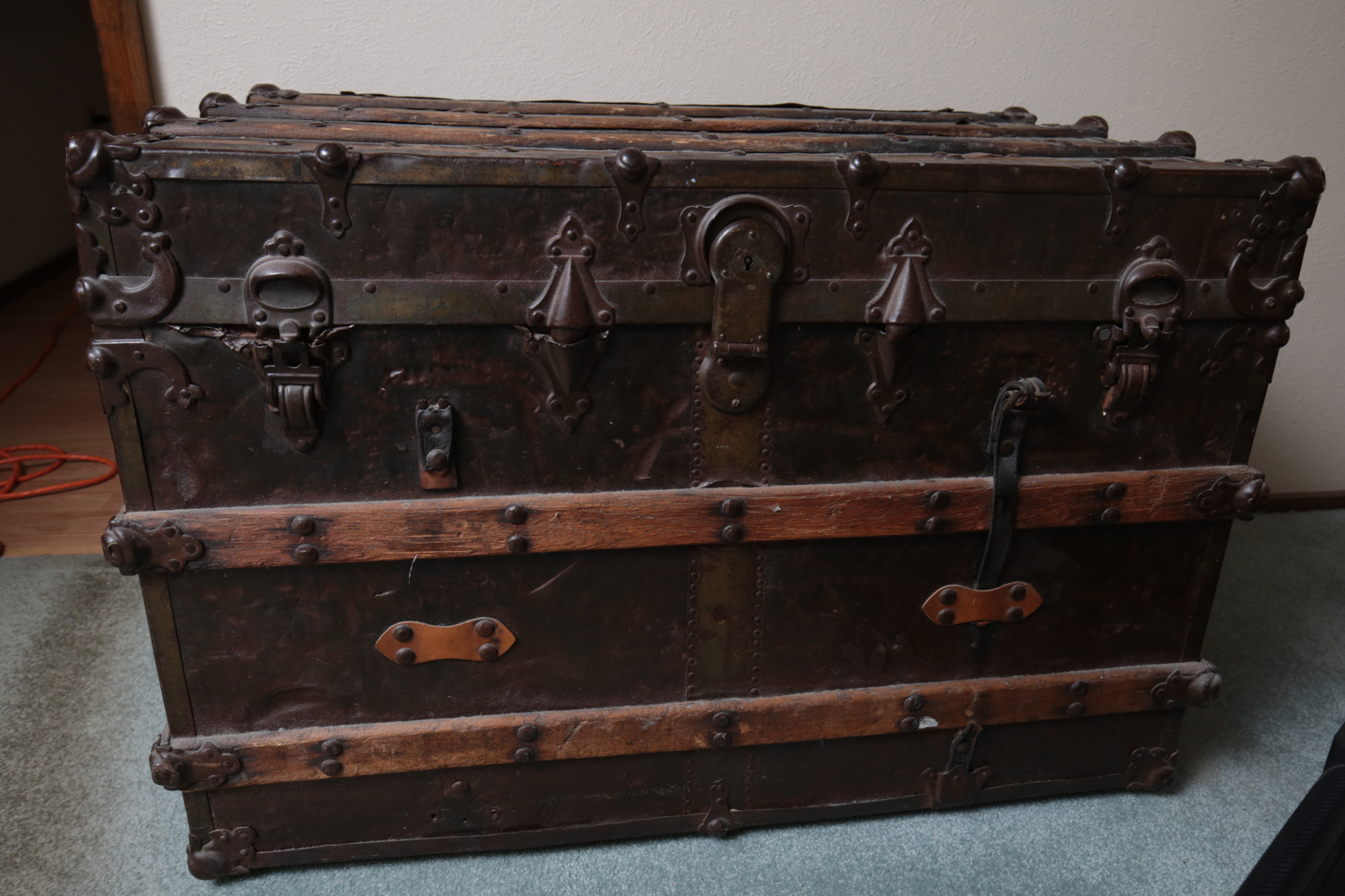 Vintage Yale and Town Trunk