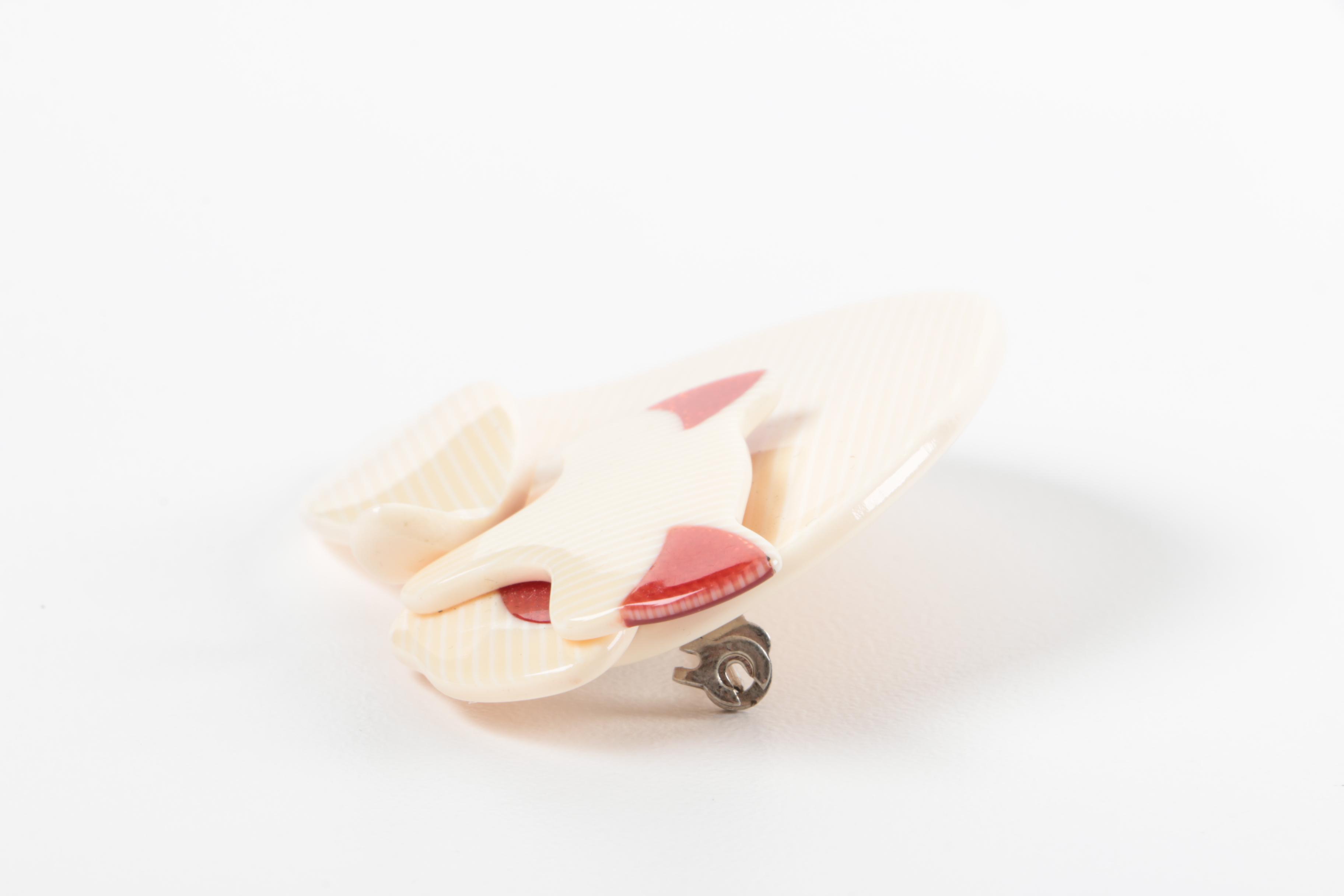 Vintage Lea Stein Celluloid Cat Brooch