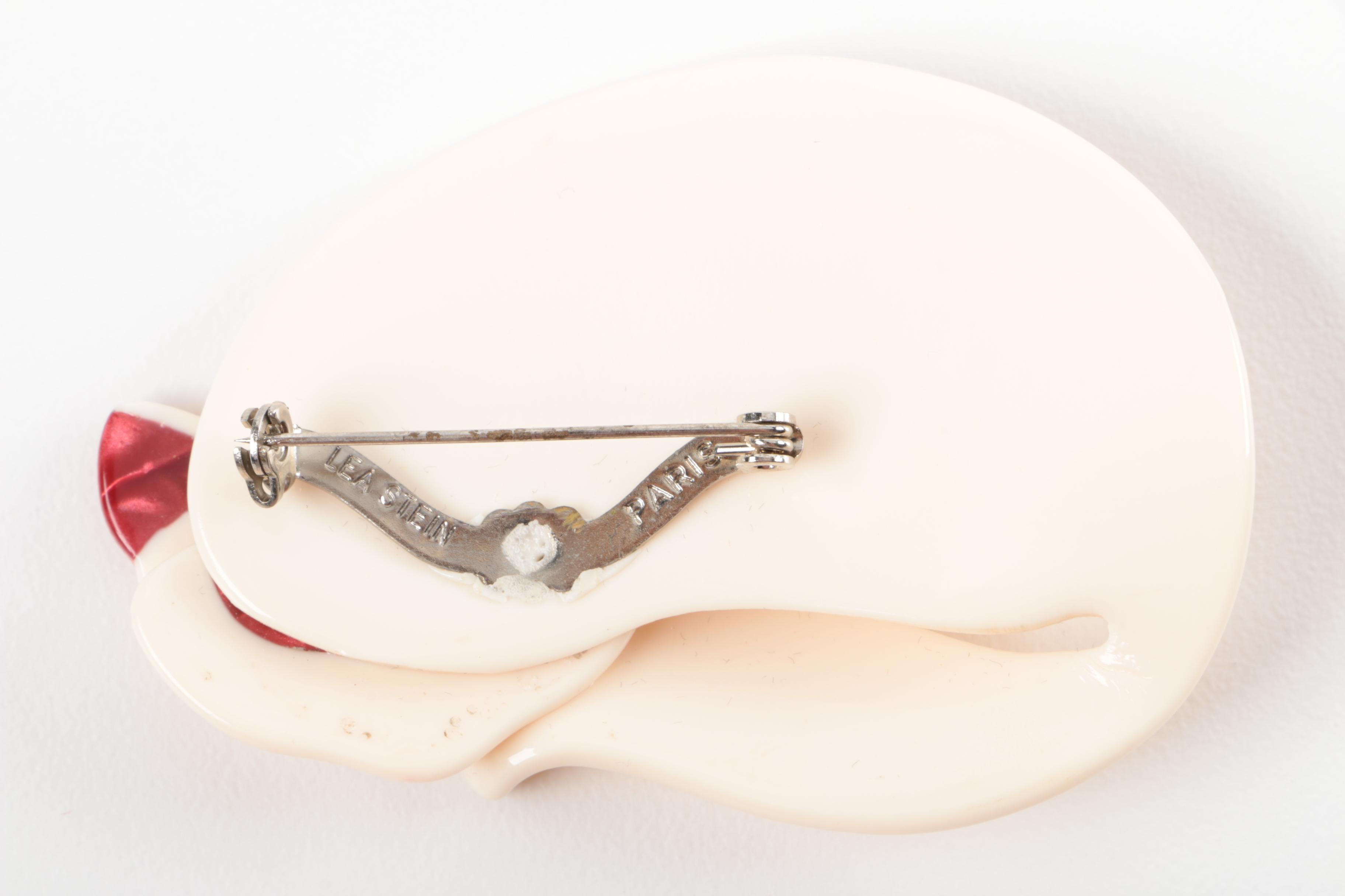 Vintage Lea Stein Celluloid Cat Brooch