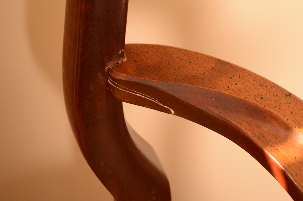 Queen Anne Style Dining Table with Chairs