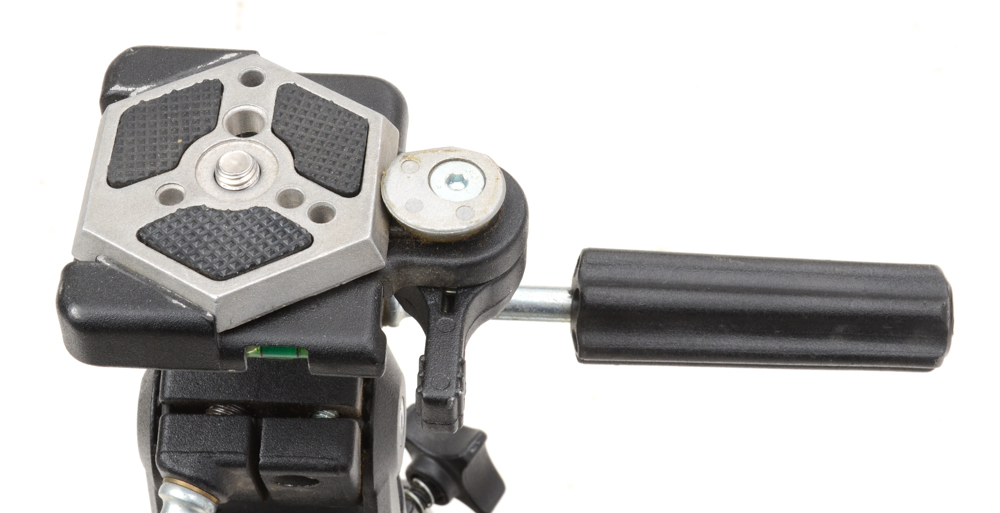 Bogen 3051 Professional Tripod