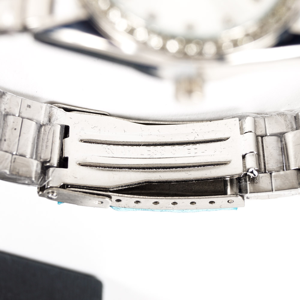 Elizabeth Arden Watch & Relic Pocket Watch Necklace