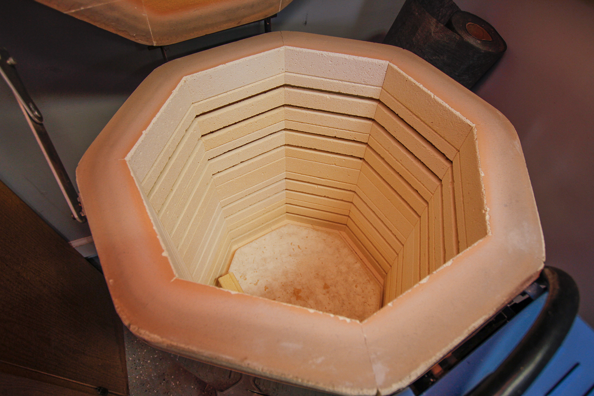 Paragon High Fire Kiln "Sentry 2.0" and Accessories