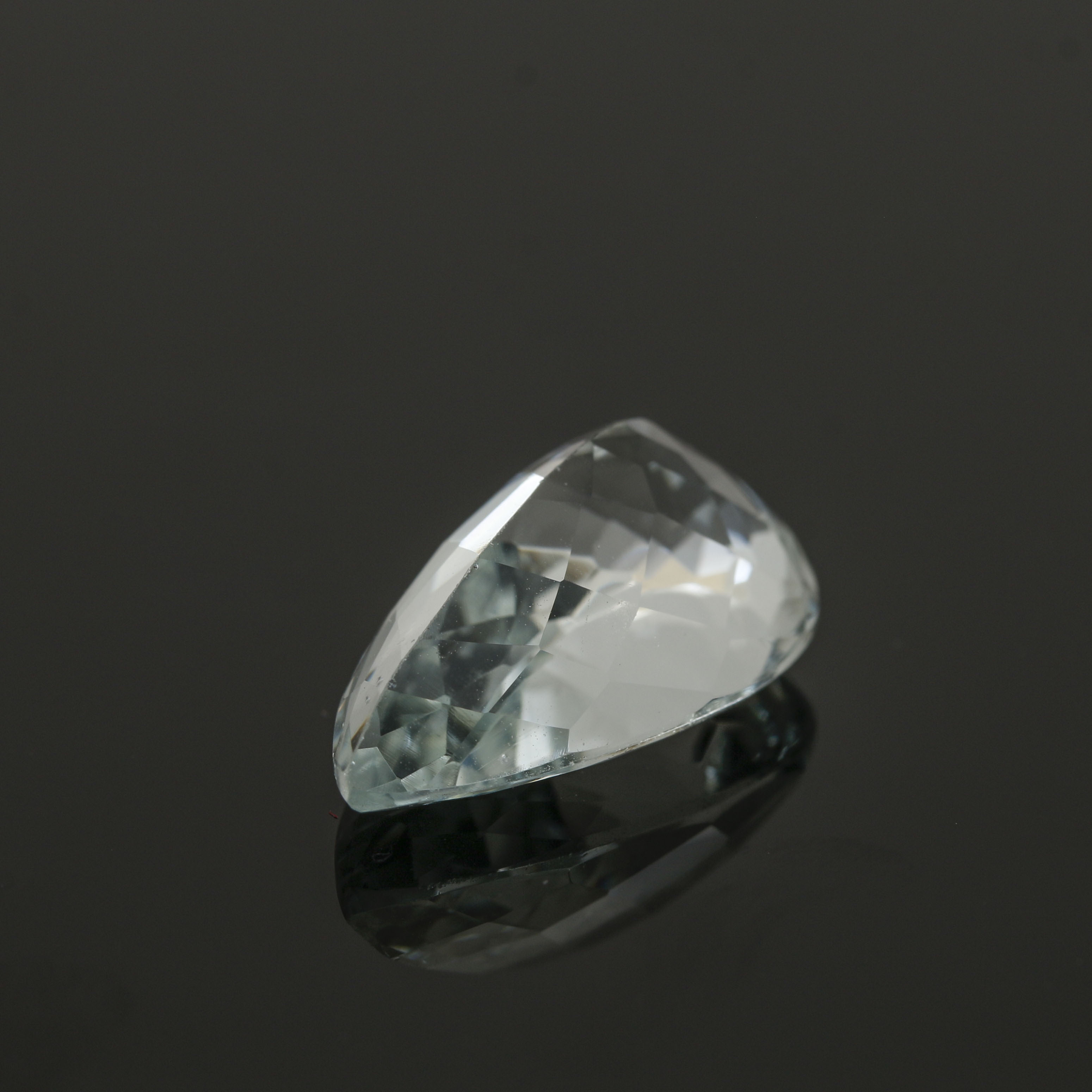 Loose 8.56 CT Aquamarine Gemstone