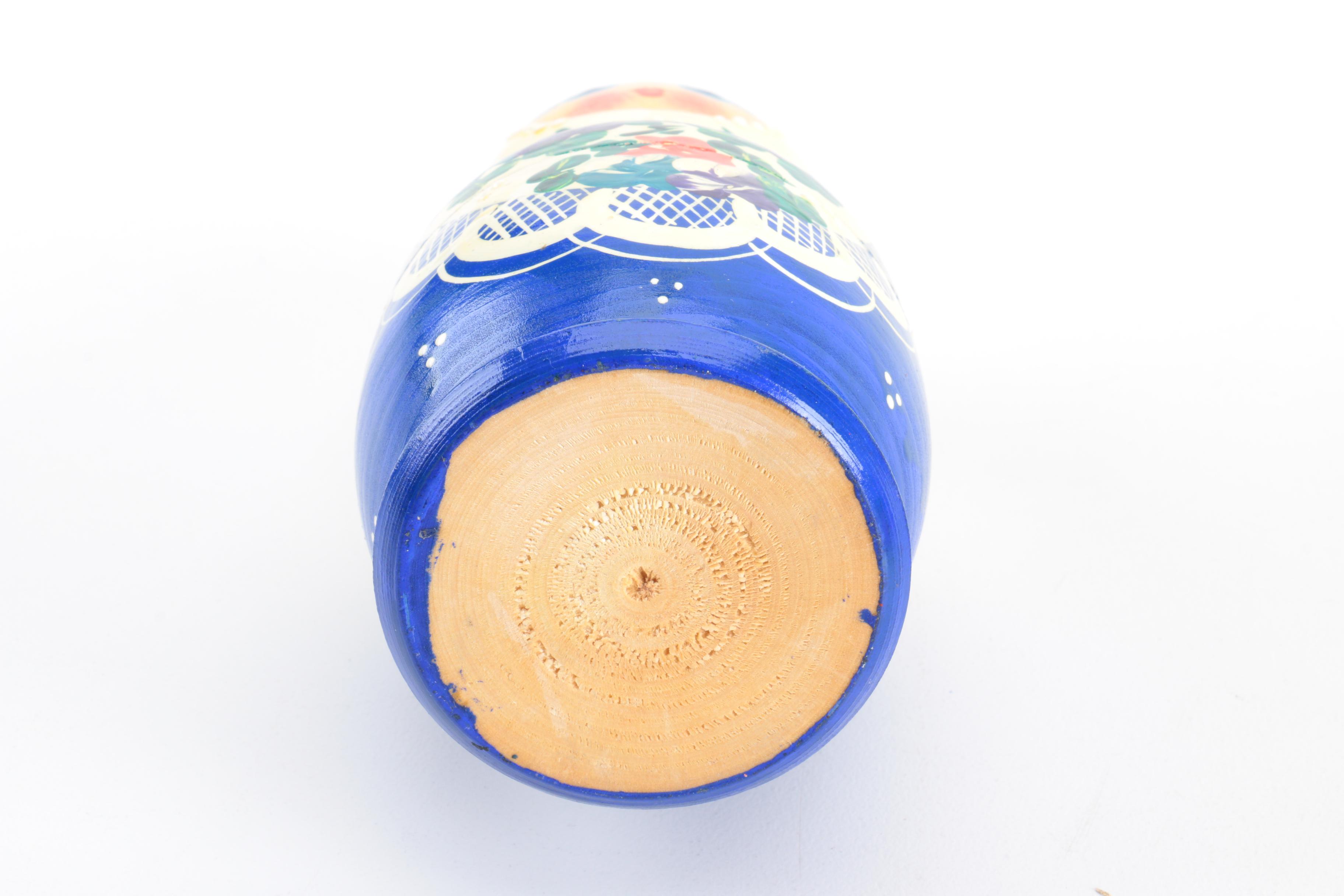 Vintage Russian Matryoshka Nesting Dolls