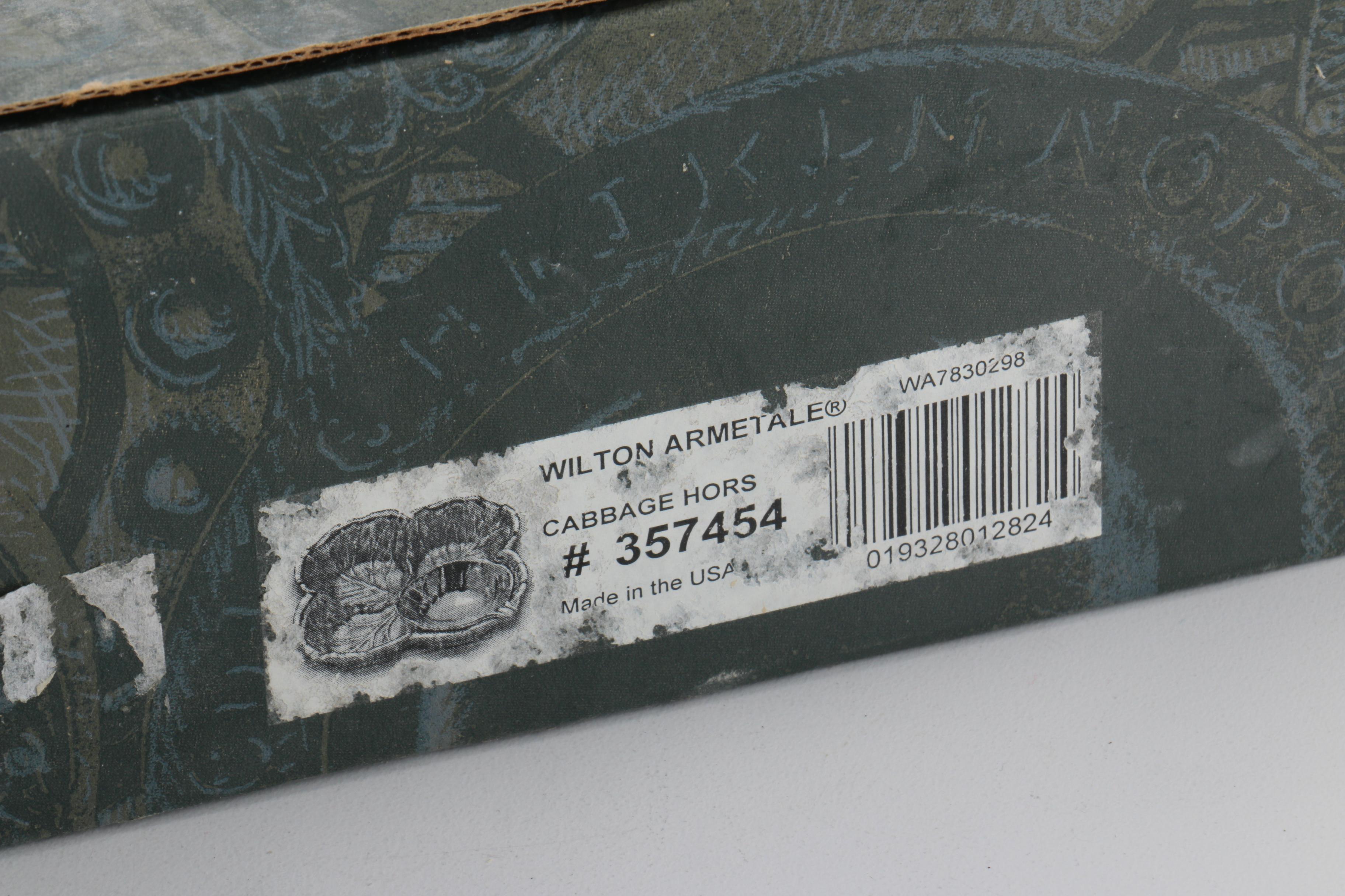 Pairing of Wilton Armetale Alloy Hors d'oeuvre Serving Bowls