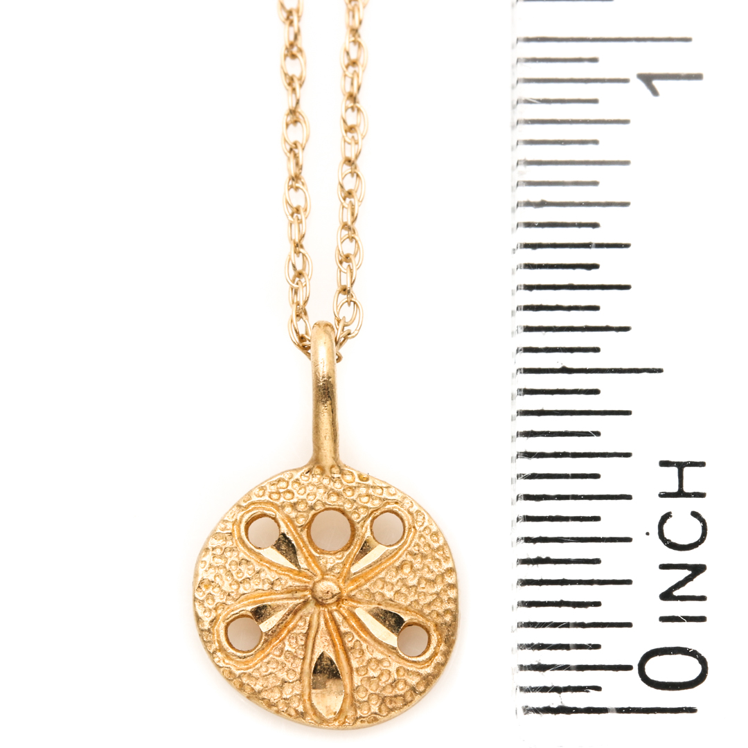 14K Yellow Gold Sand Dollar Pendant Necklace