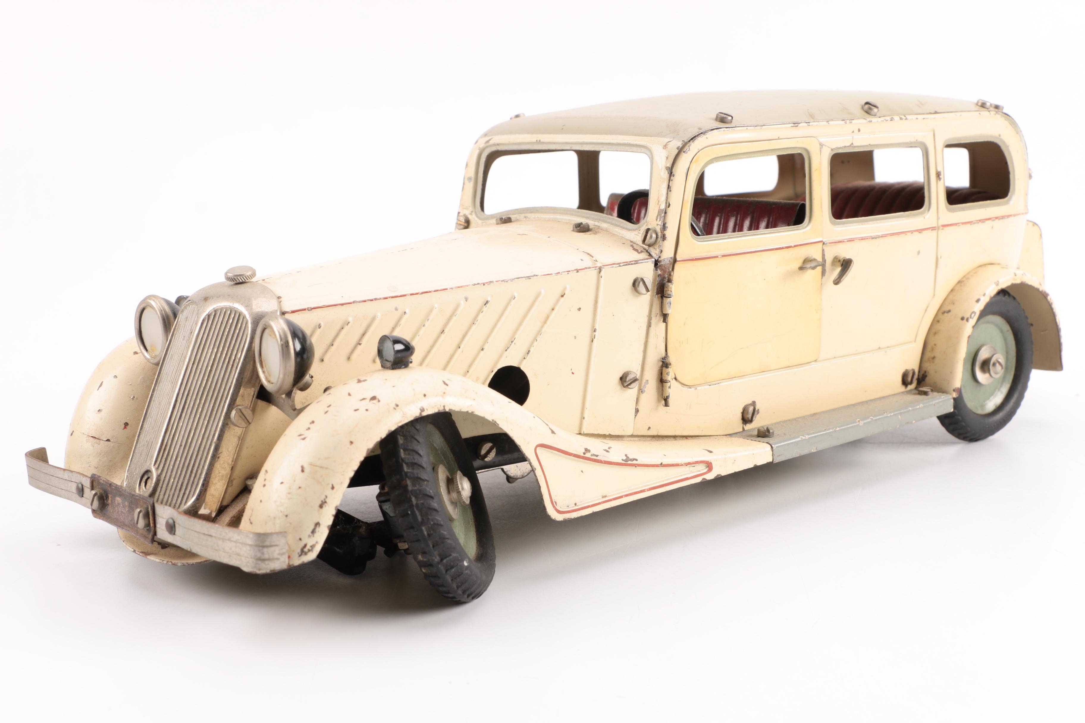 Märklin Model 1104 Tin Wind-Up Pullman Limousine