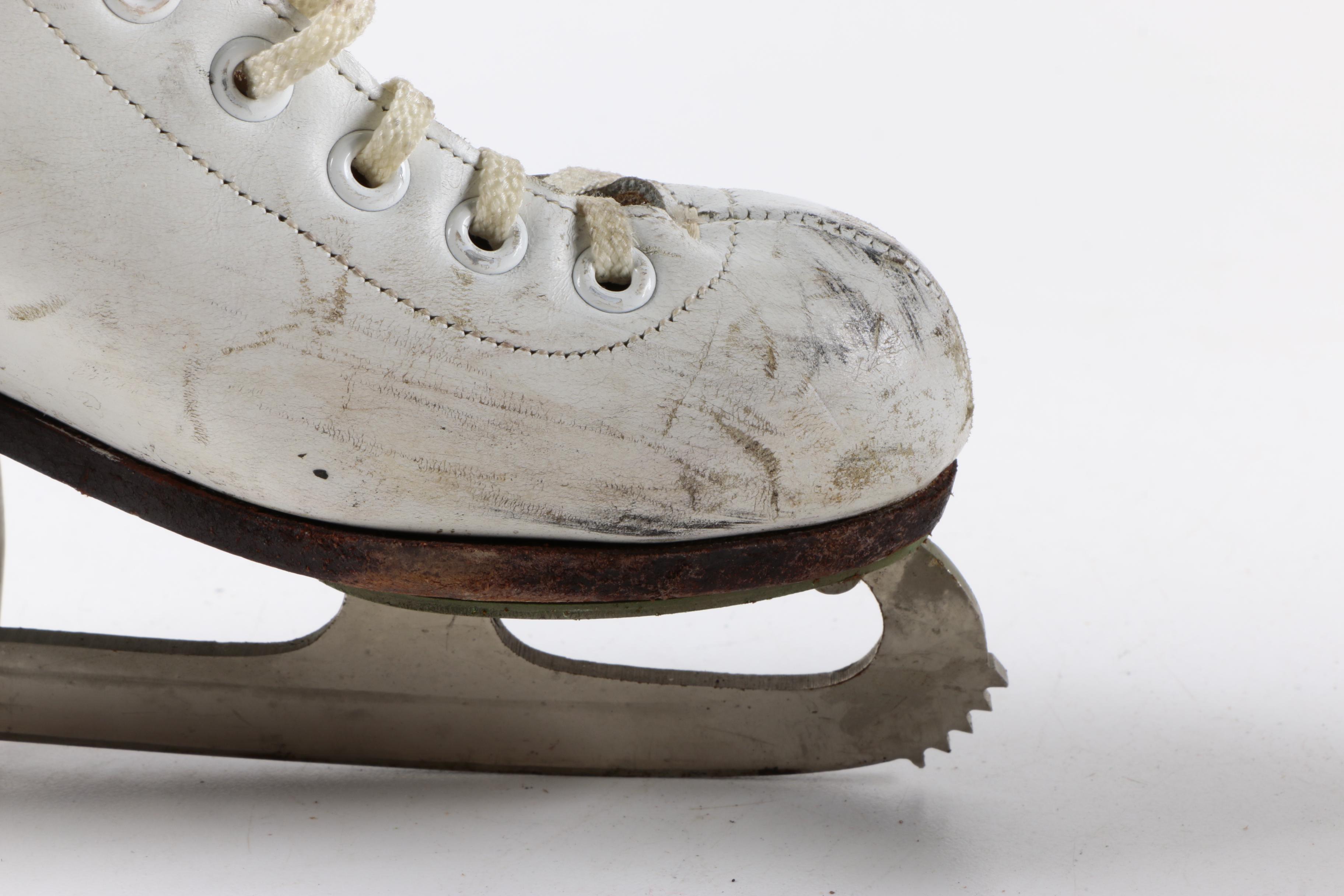 Vintage Ice Skates