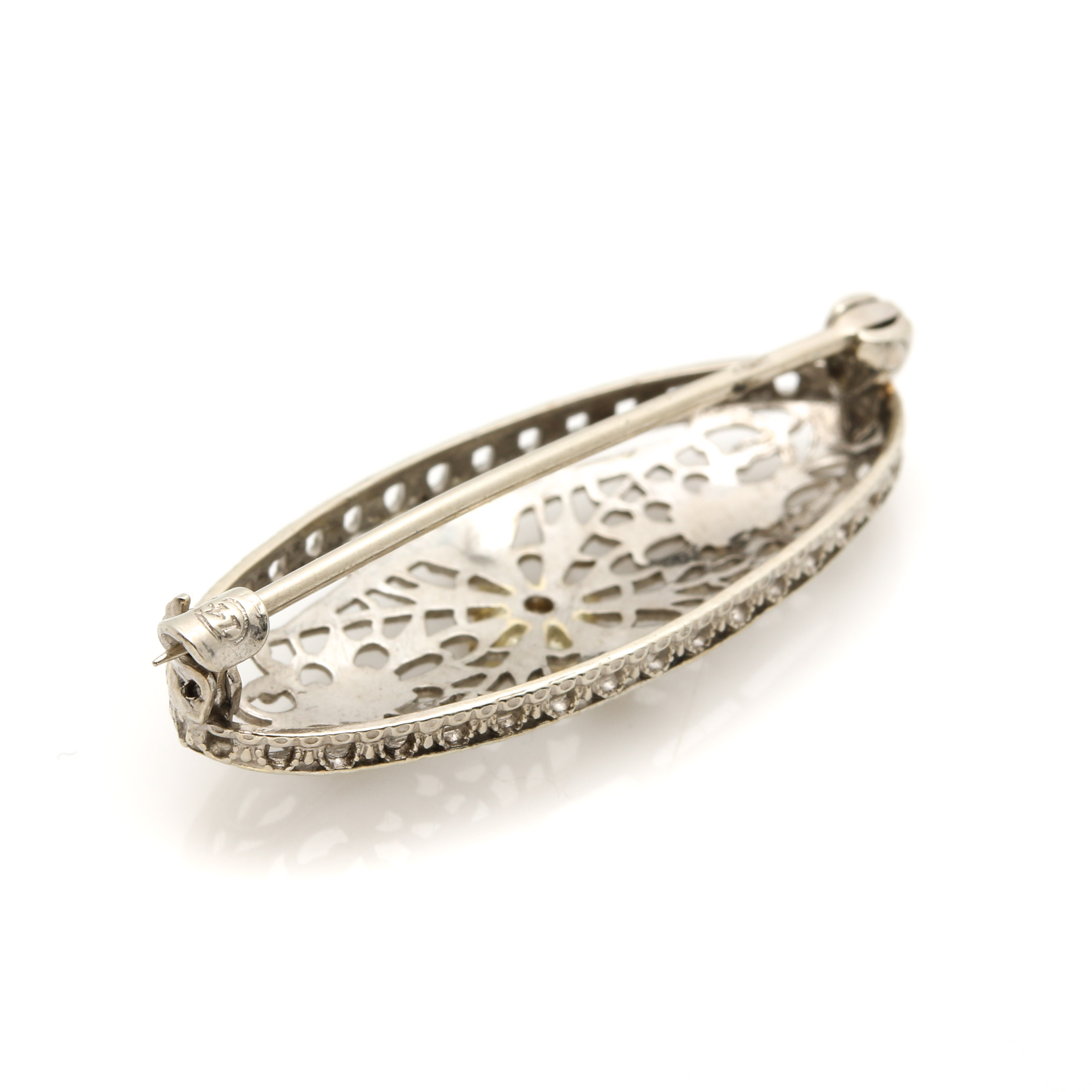14K White Gold Diamond Filigree Brooch