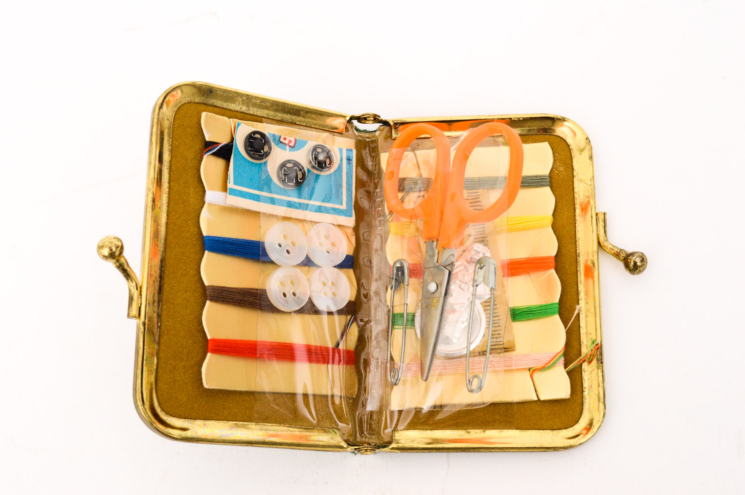 Vintage Lynx Suitcase and Travel Accessories