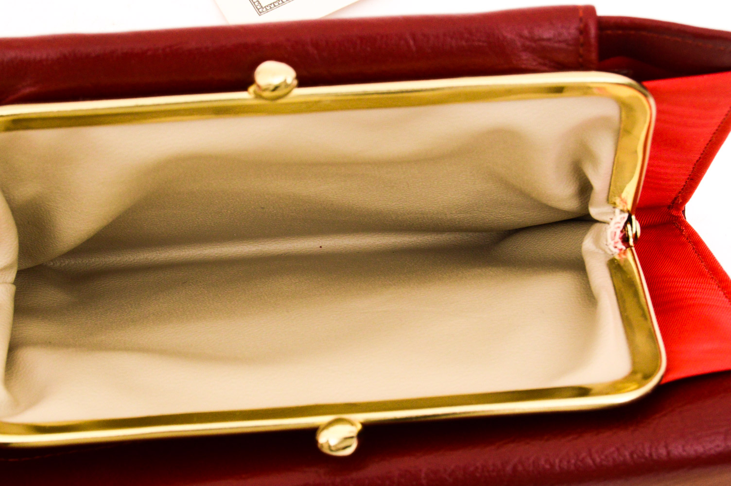 Vintage Lynx Suitcase and Travel Accessories