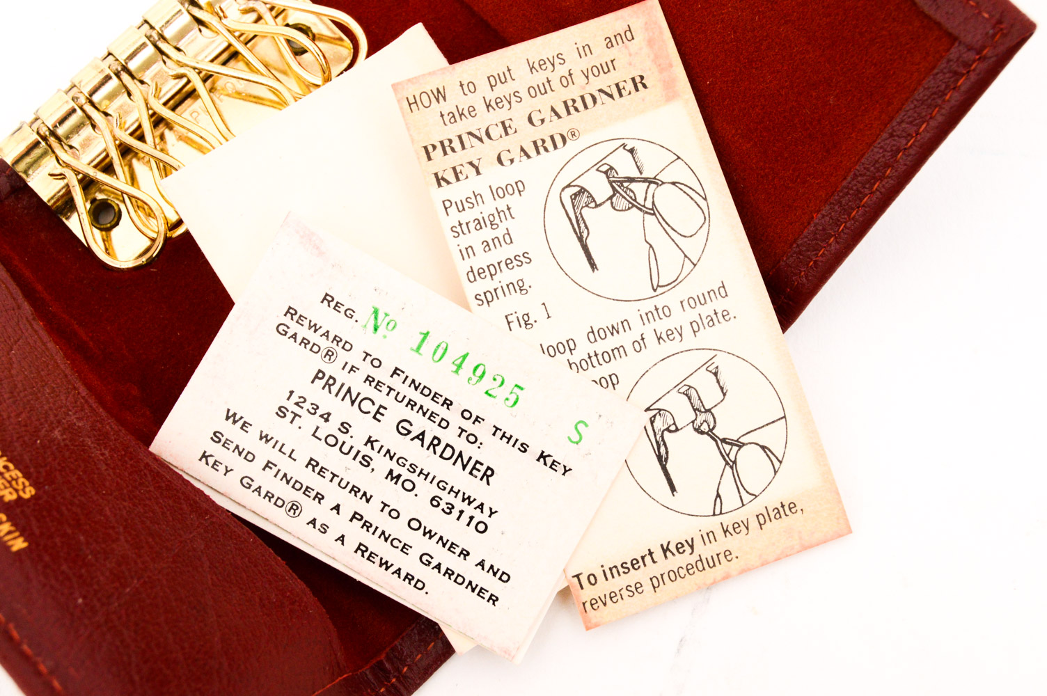 Vintage Lynx Suitcase and Travel Accessories