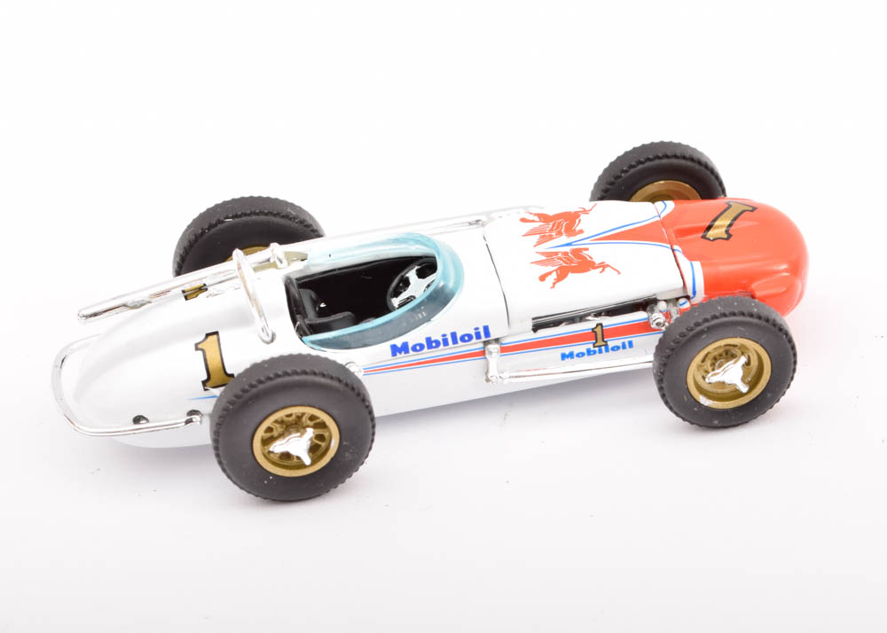 Miniature "Mobil Oil" Hot Wheels Vehicles