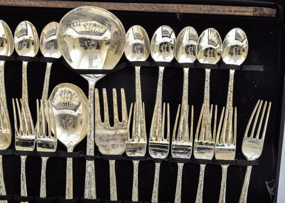 Wm Rogers & Son "Enchanted Rose" Plated Silver Flatware Set
