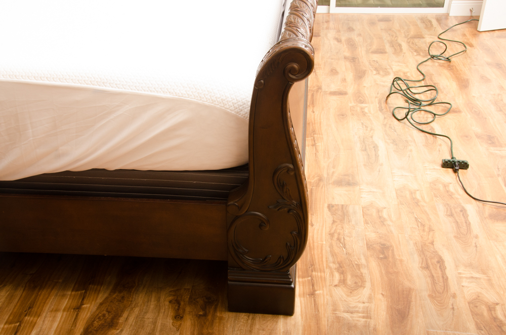 King Size Mahogany "North Shore" Sleigh Bed from Ashley Furniture