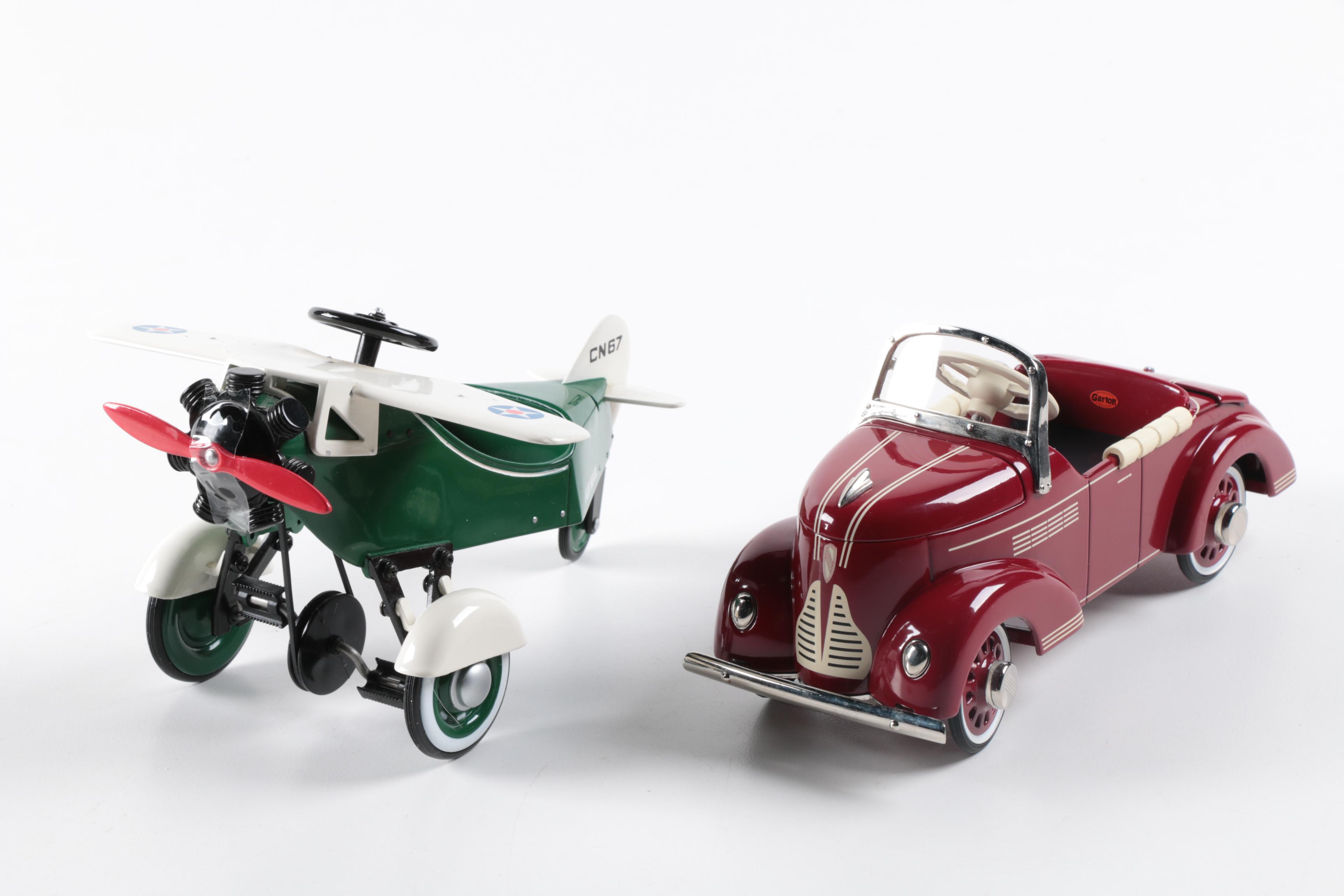 Hallmark Kiddie Cars and Framed Coloring Book Cover