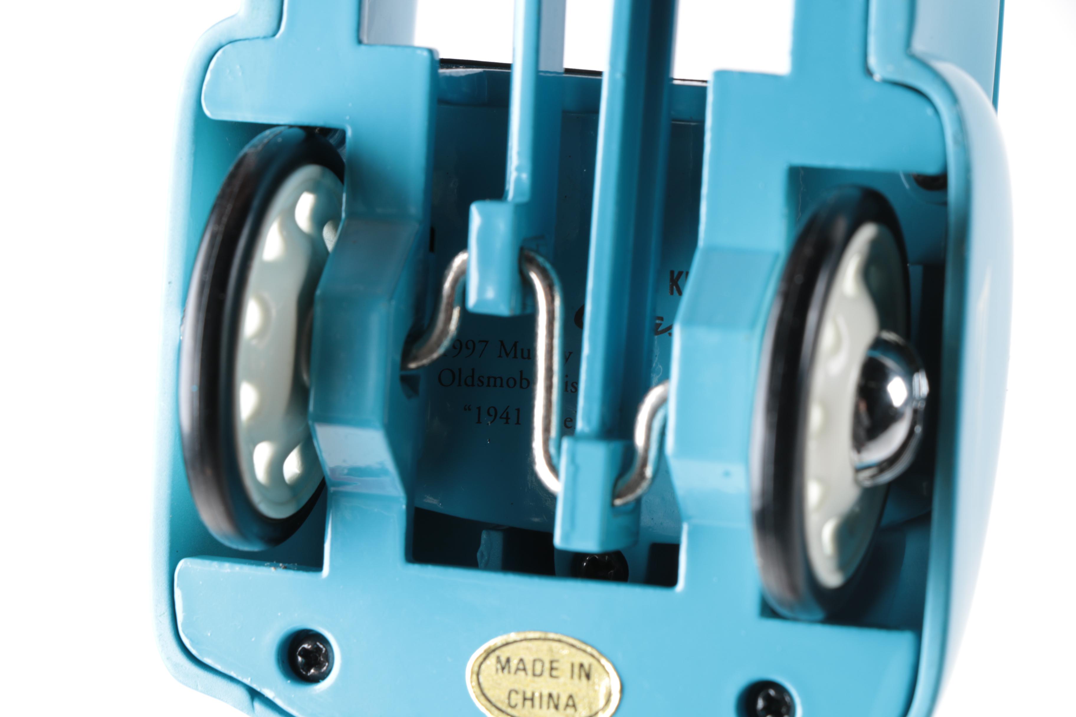 Hallmark Kiddie Cars and Framed Coloring Book Cover