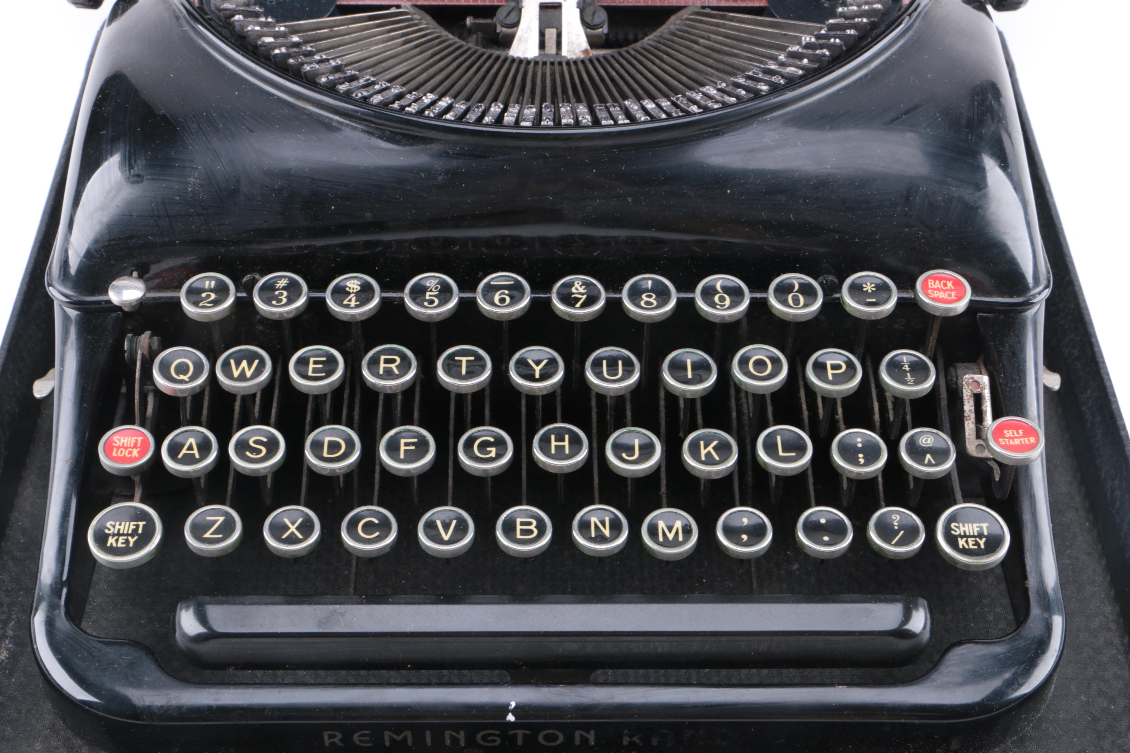 1930s Remington 5 Portable Typewriter with Case