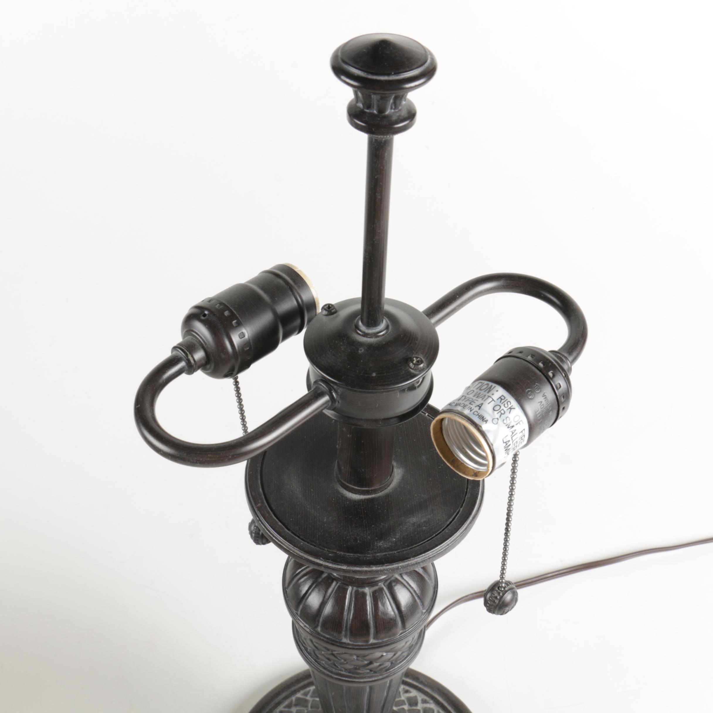 Tiffany Style Table Lamp