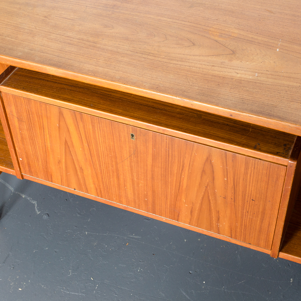 Danish Modern Teak Desk with Rear Shelving by Vald Mortensen