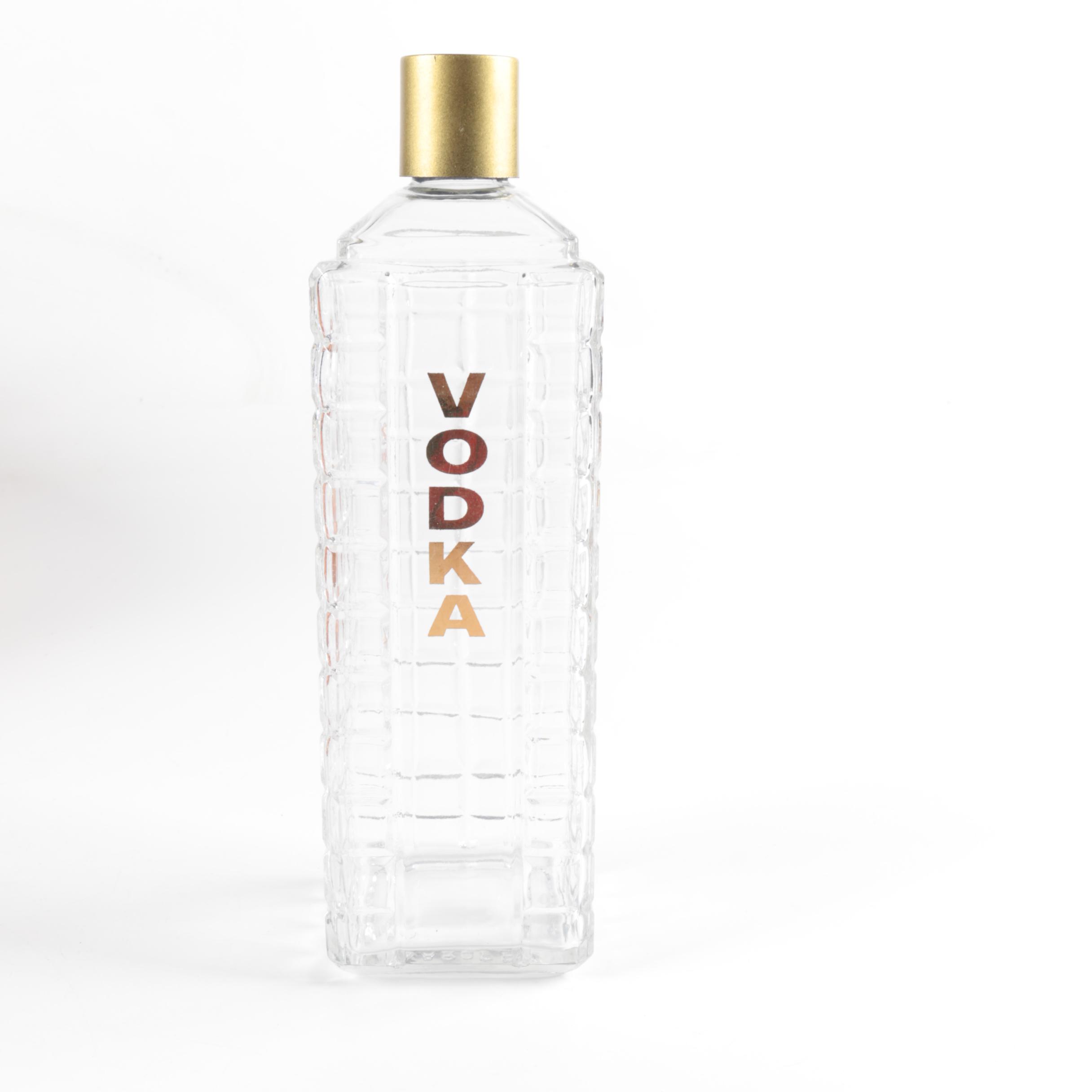 Decorative Wooden Barrel Shaped Shelf with Glass Barware