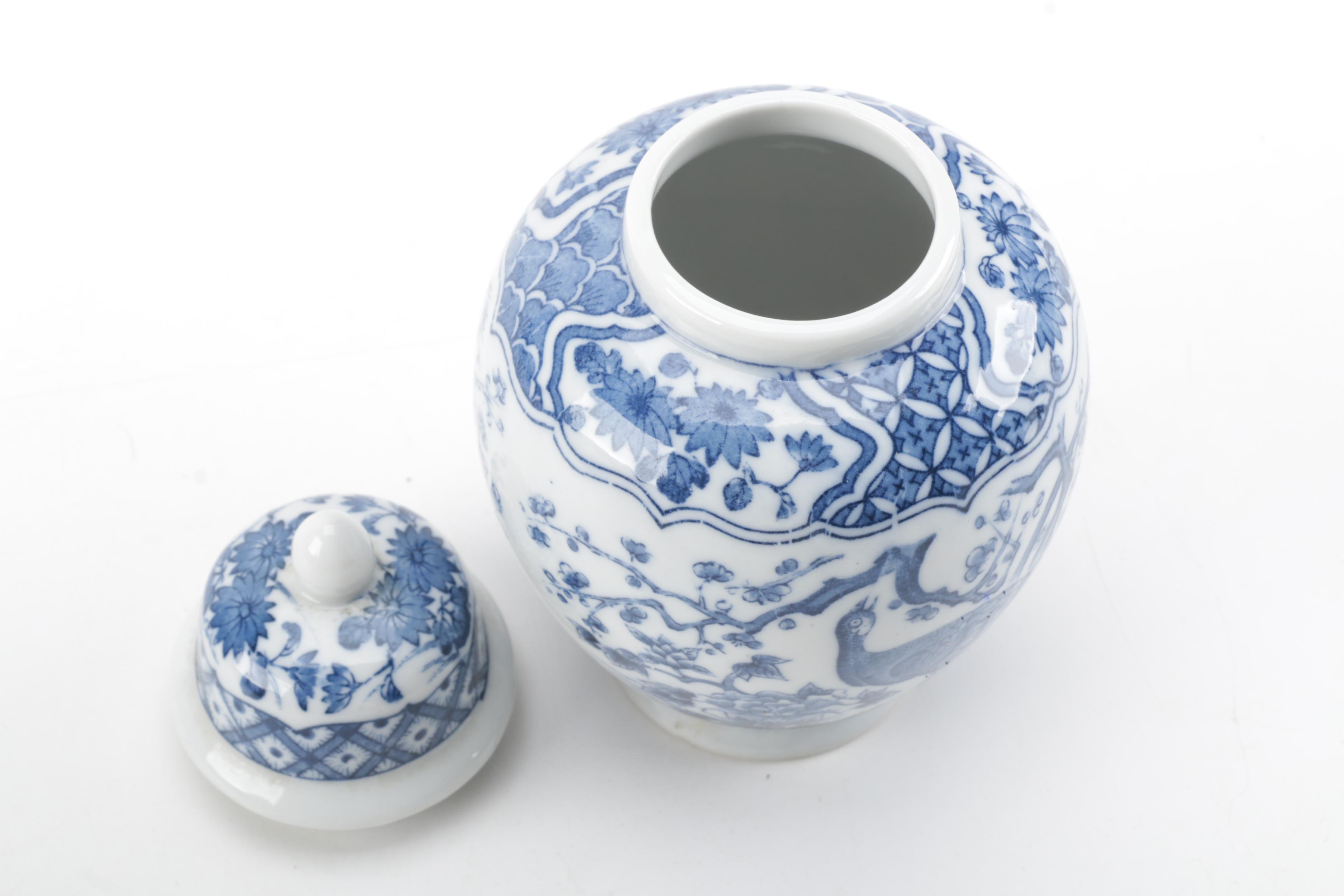 Ceramic Ginger Jars with Lids