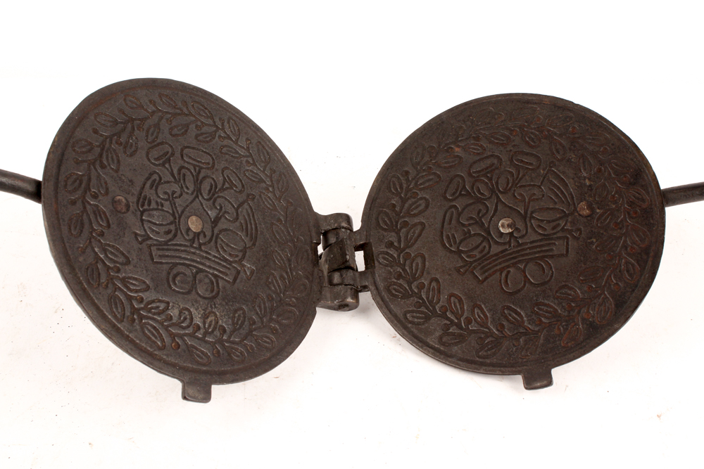 Vintage Pizzelle and Goro Cookie Makers