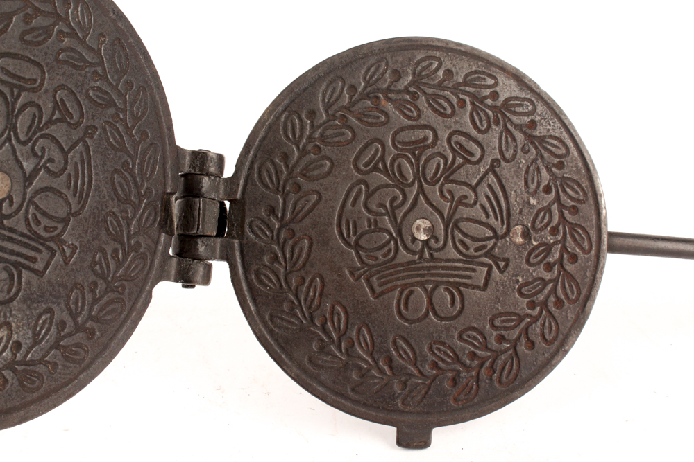 Vintage Pizzelle and Goro Cookie Makers