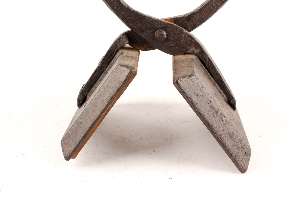 Cast Iron Fireplace Waffle Iron