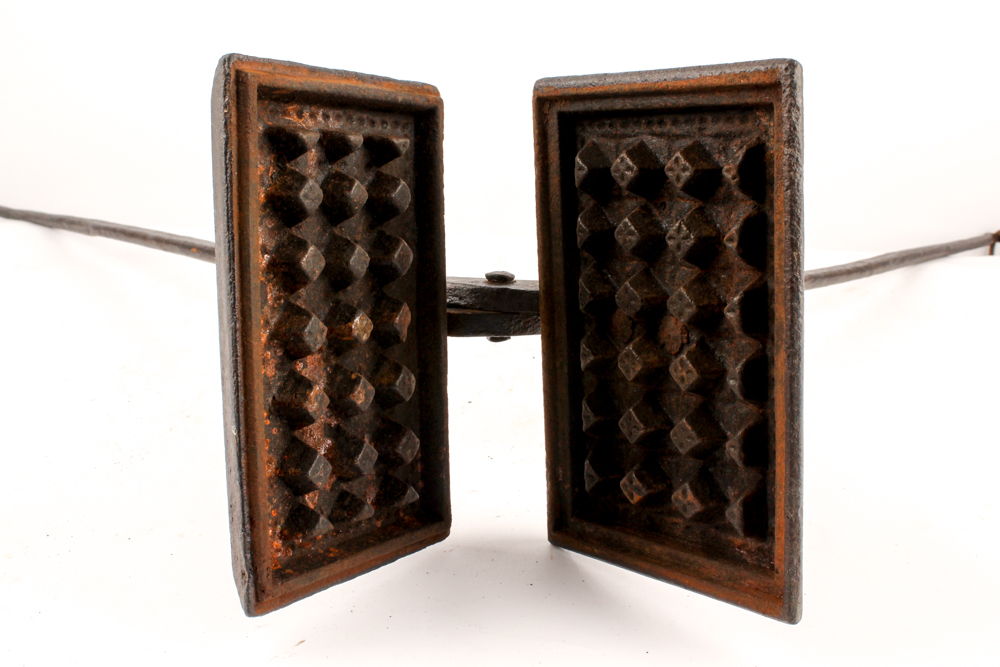 Cast Iron Fireplace Waffle Iron