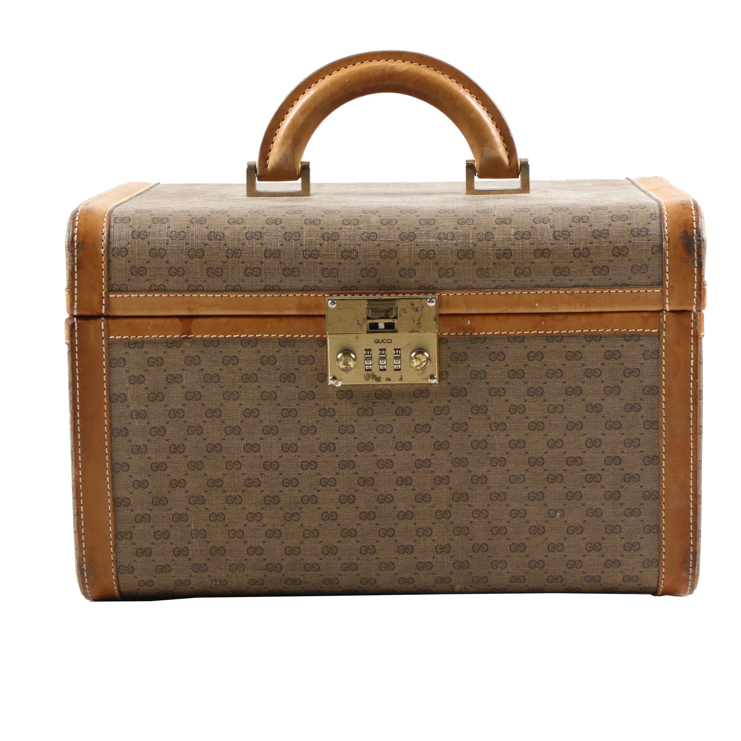 Vintage Gucci GG Supreme Canvas Toiletry Case