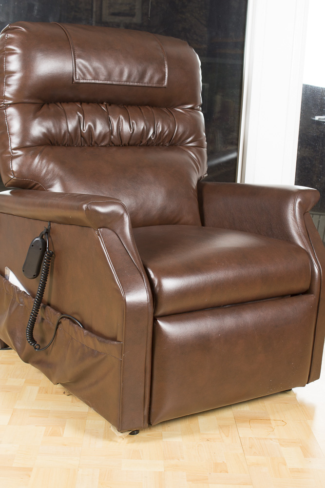 Power Lift and Recliner Chair by Golden