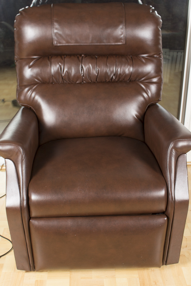 Power Lift and Recliner Chair by Golden