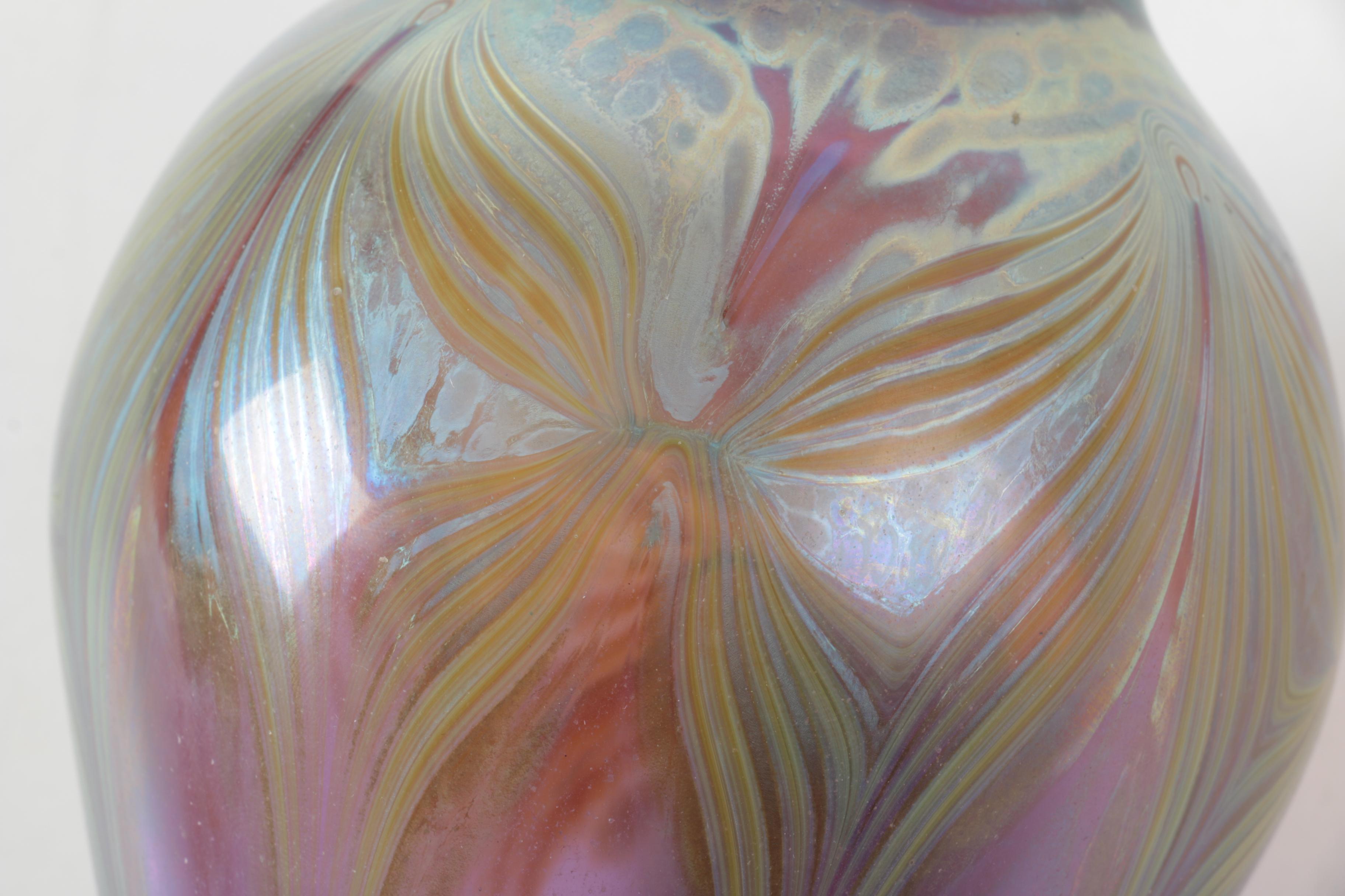 Signed Paul White Pulled Feather Blown Glass Vase