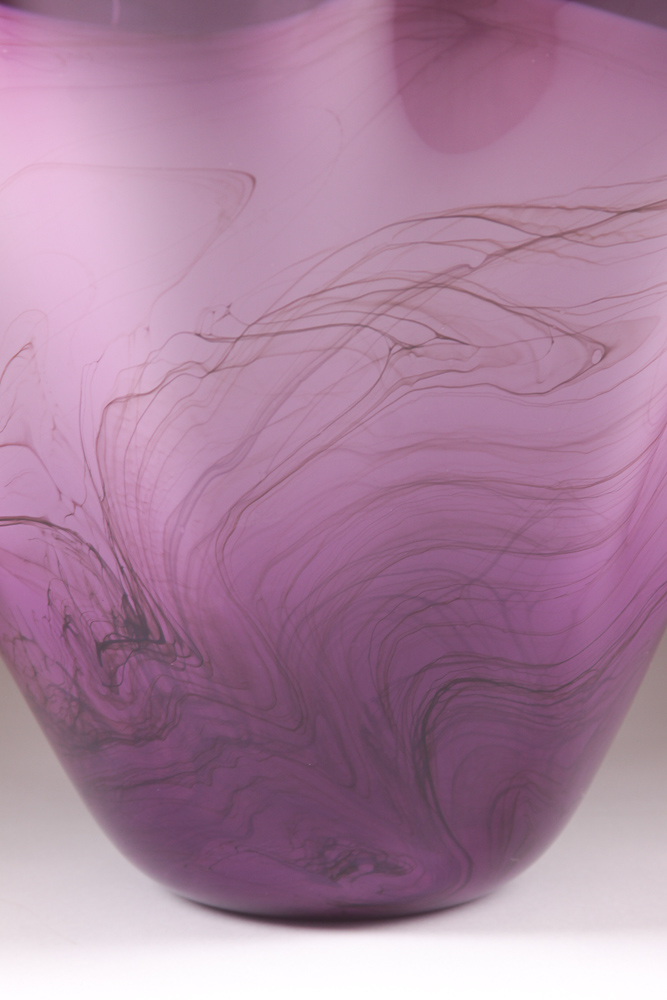 Signed Dan Bergsma Hand-Blown Glass Handkerchief Vase