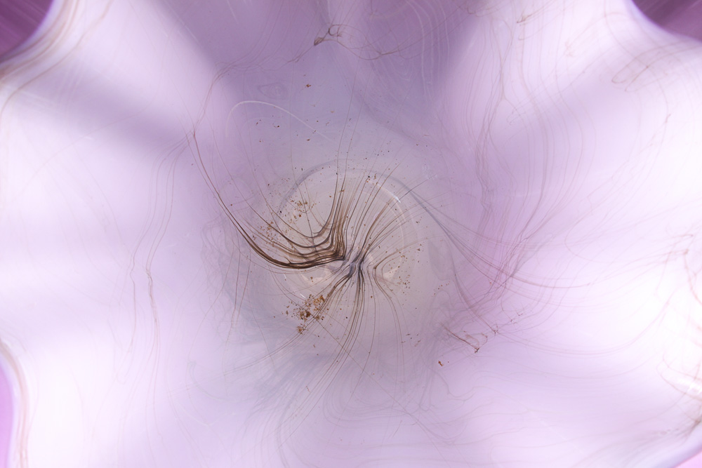 Signed Dan Bergsma Hand-Blown Glass Handkerchief Vase