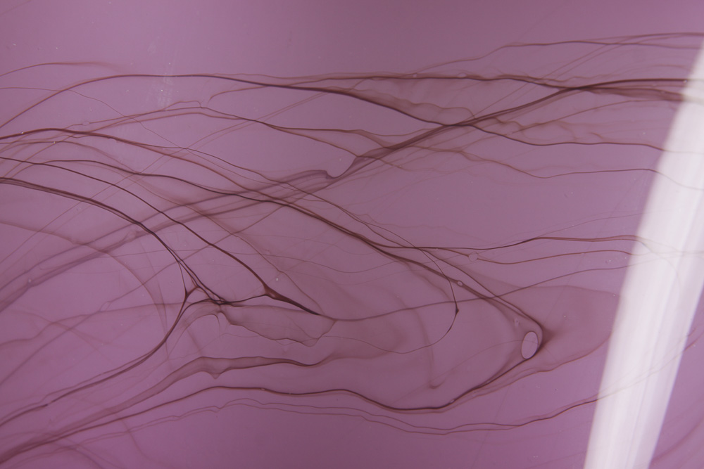 Signed Dan Bergsma Hand-Blown Glass Handkerchief Vase