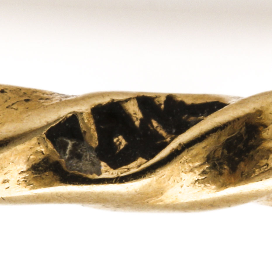 14K Yellow Gold Bangle Bracelet