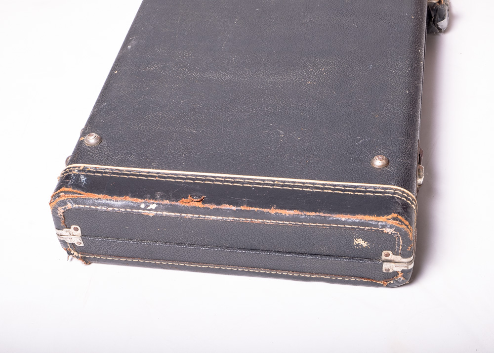 G&L L-1000 Electric Bass Guitar and Case