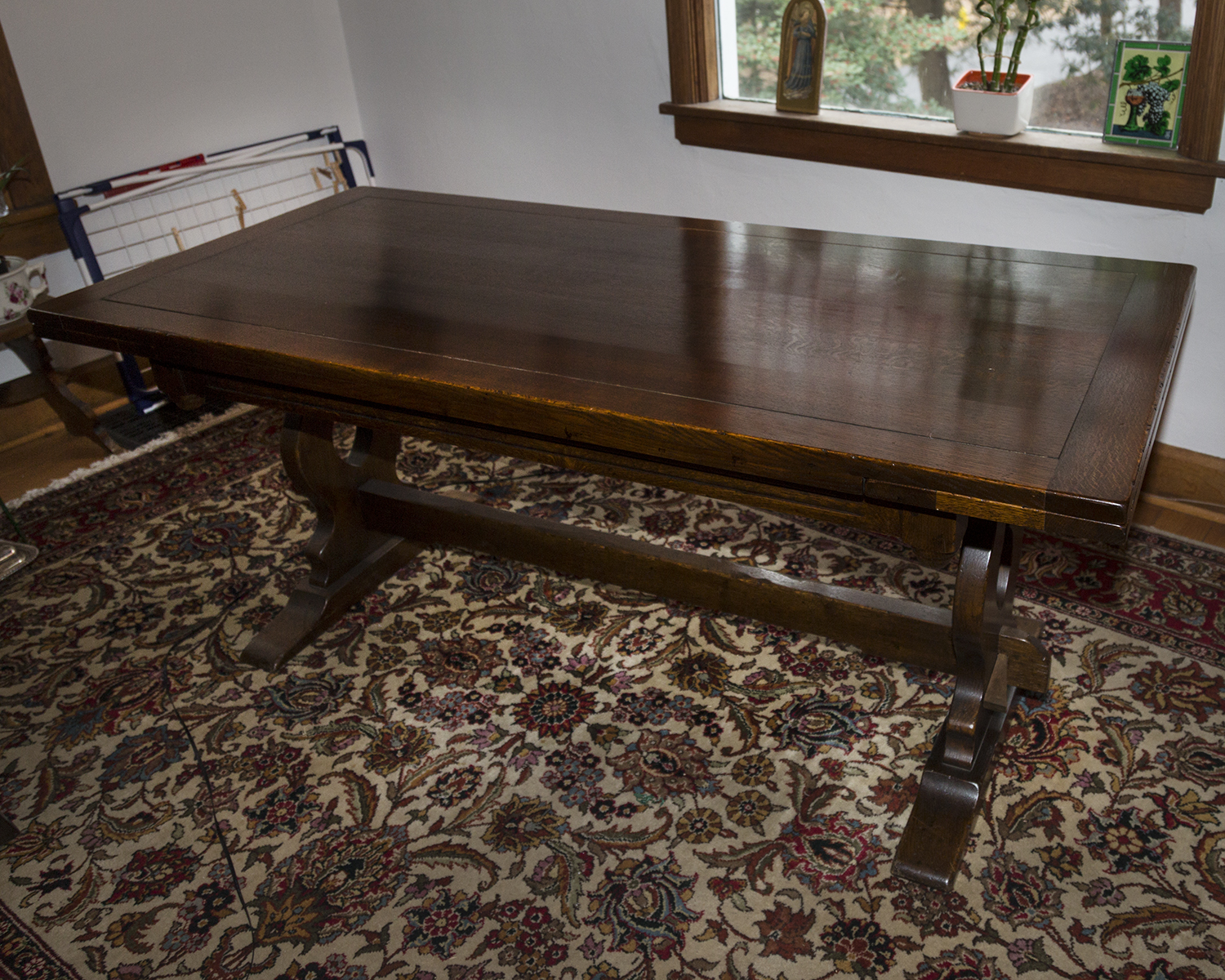 English Oak Expandable Pub Table
