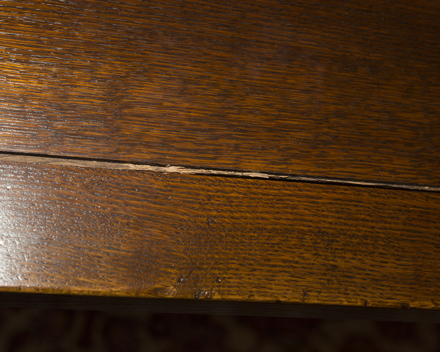 English Oak Expandable Pub Table