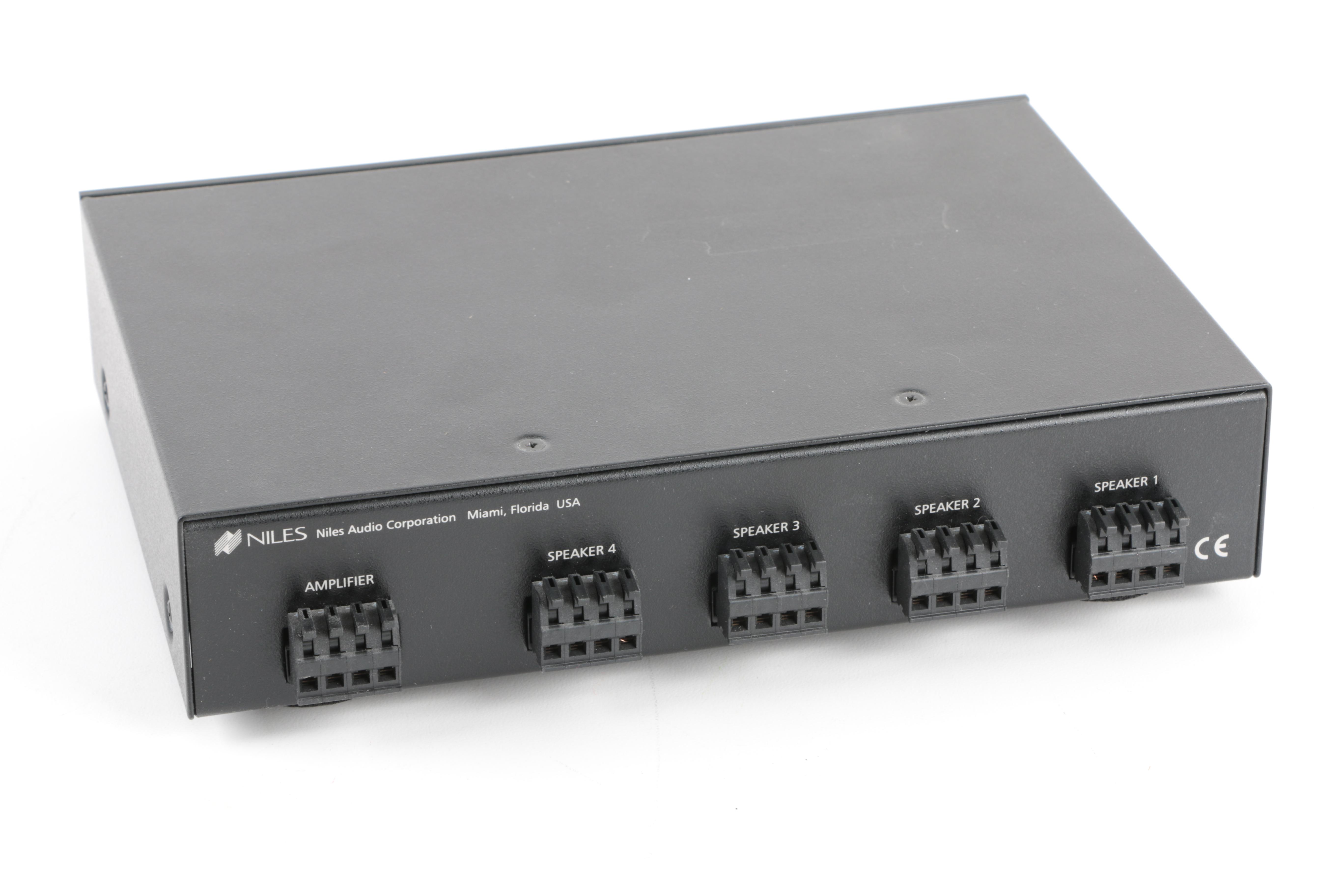 Yamaha Stereo AV Receiver and Niles Speaker Selection System