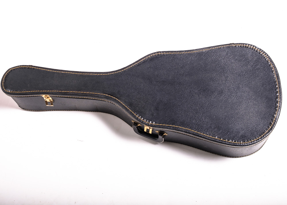 Handmade Shoichi Yanagisawa Classical Concert Guitar and Case