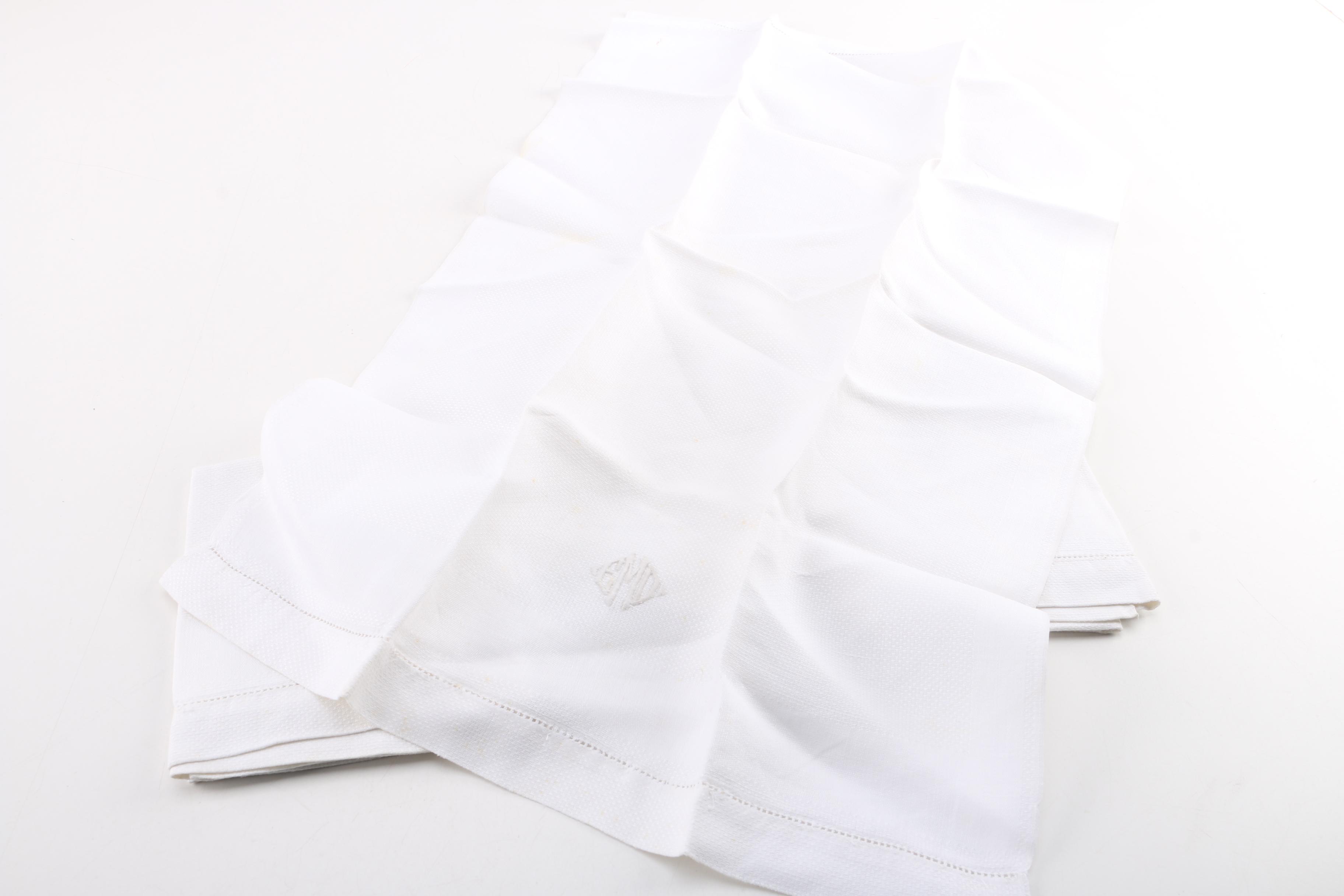 Selection of Linen and Cotton Napkins