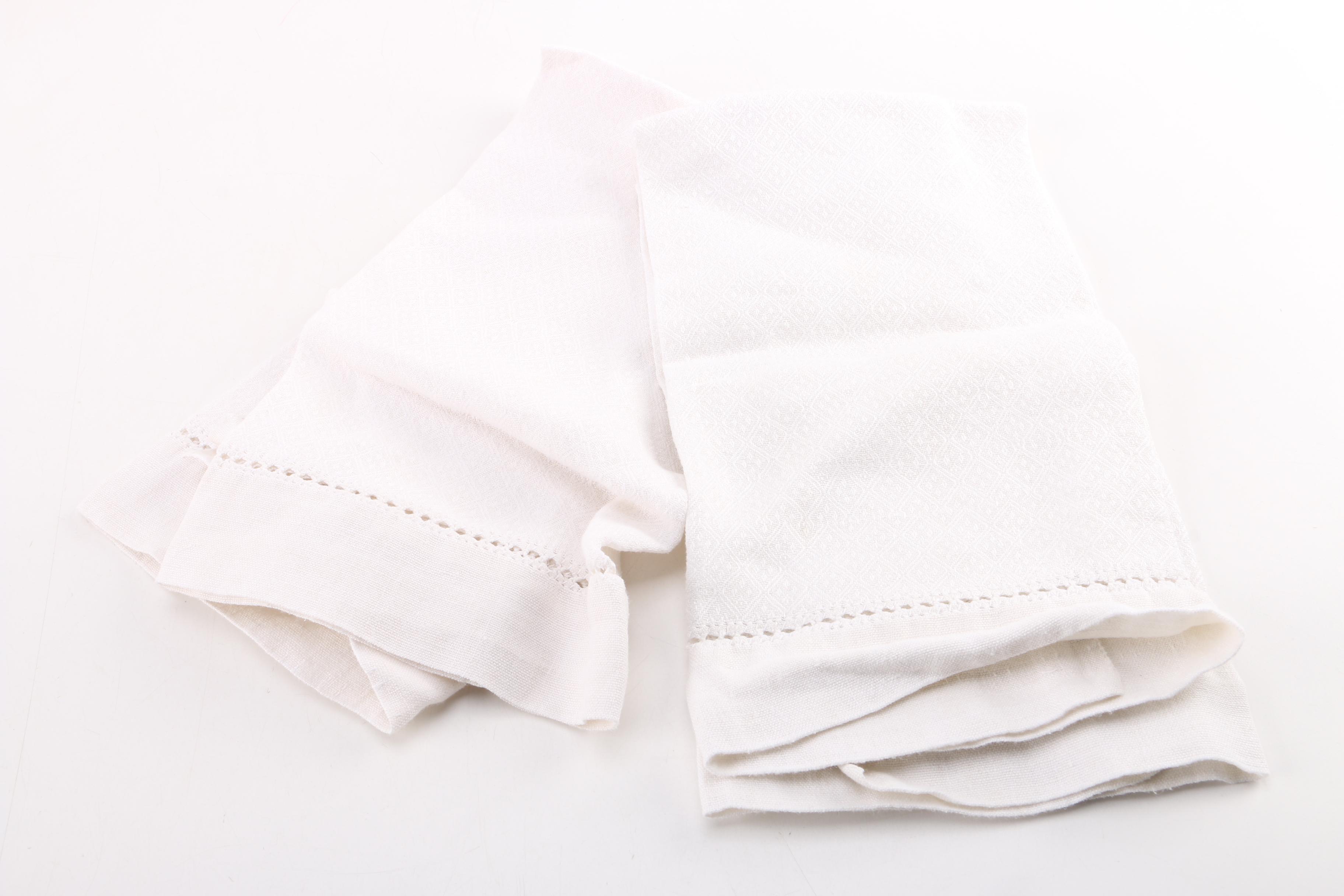Selection of Linen and Cotton Napkins